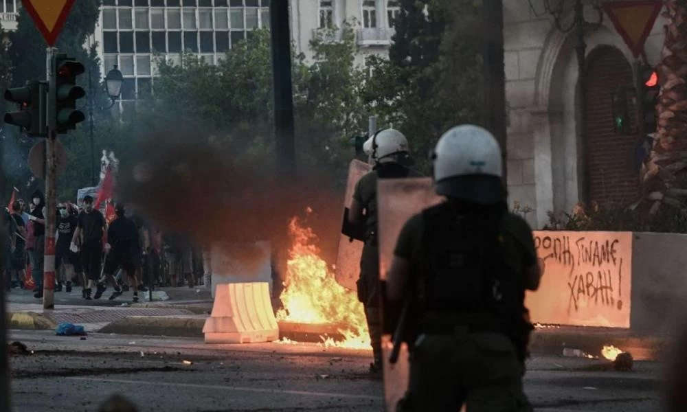 Θεσσαλονίκη: Συγκρούσεις μεταξύ αντιεξουσιαστών και Αστυνομίας